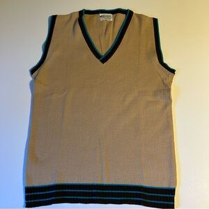 K-Mart‎ Men's Large Beige V-Neck Sweater Vest preppy retro